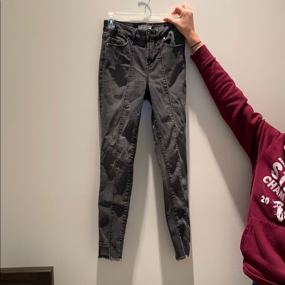 Grey jeans